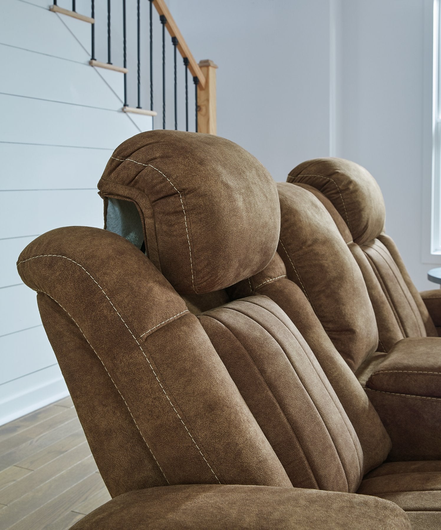 Causeuse inclinable électrique Wolfridge