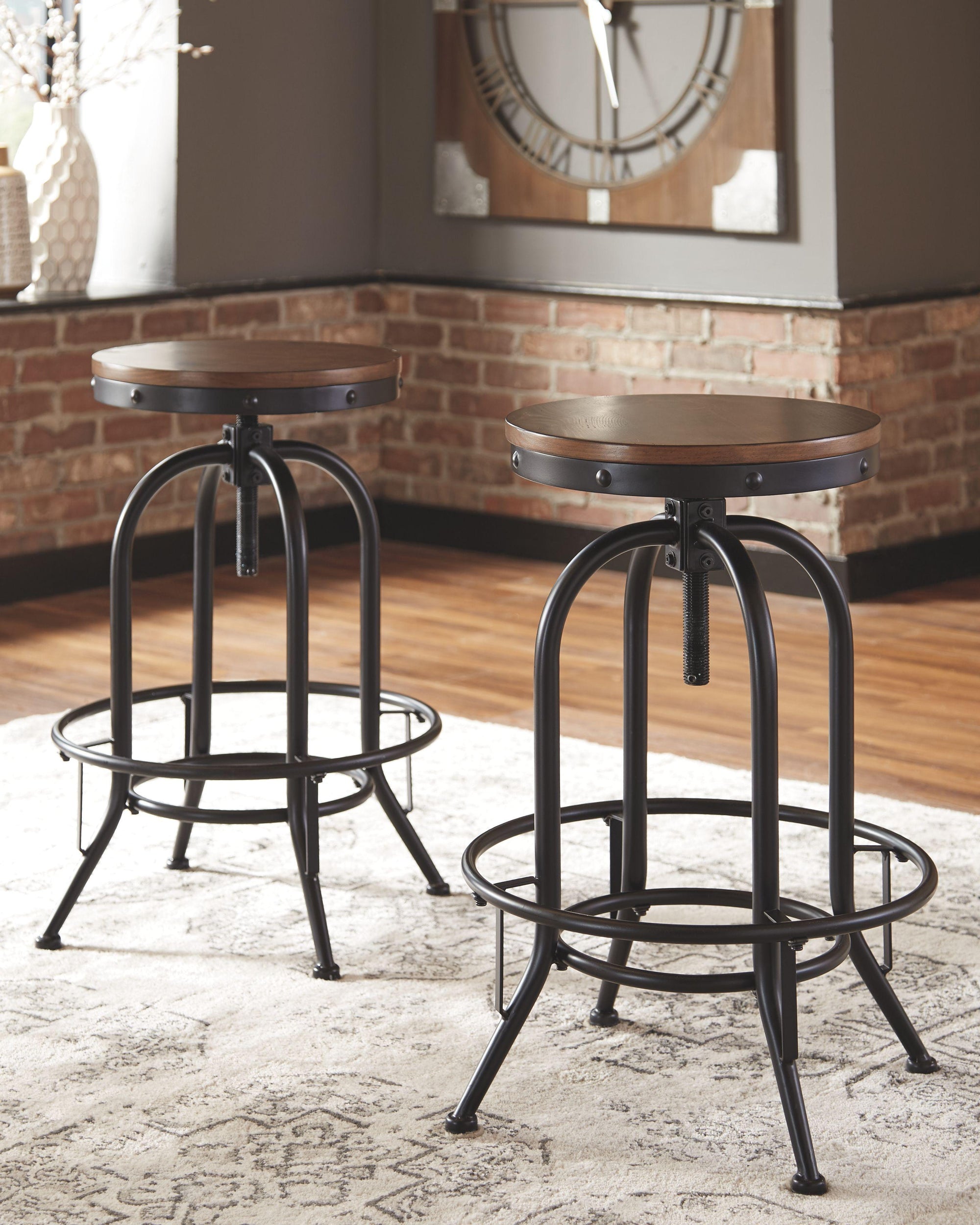 Valebeck - Tabouret de bar pivotant haut (2/cn)