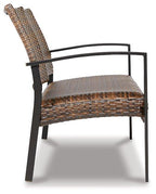 Ensemble de 4 chaises et table d'extérieur marron foncé Zariyah