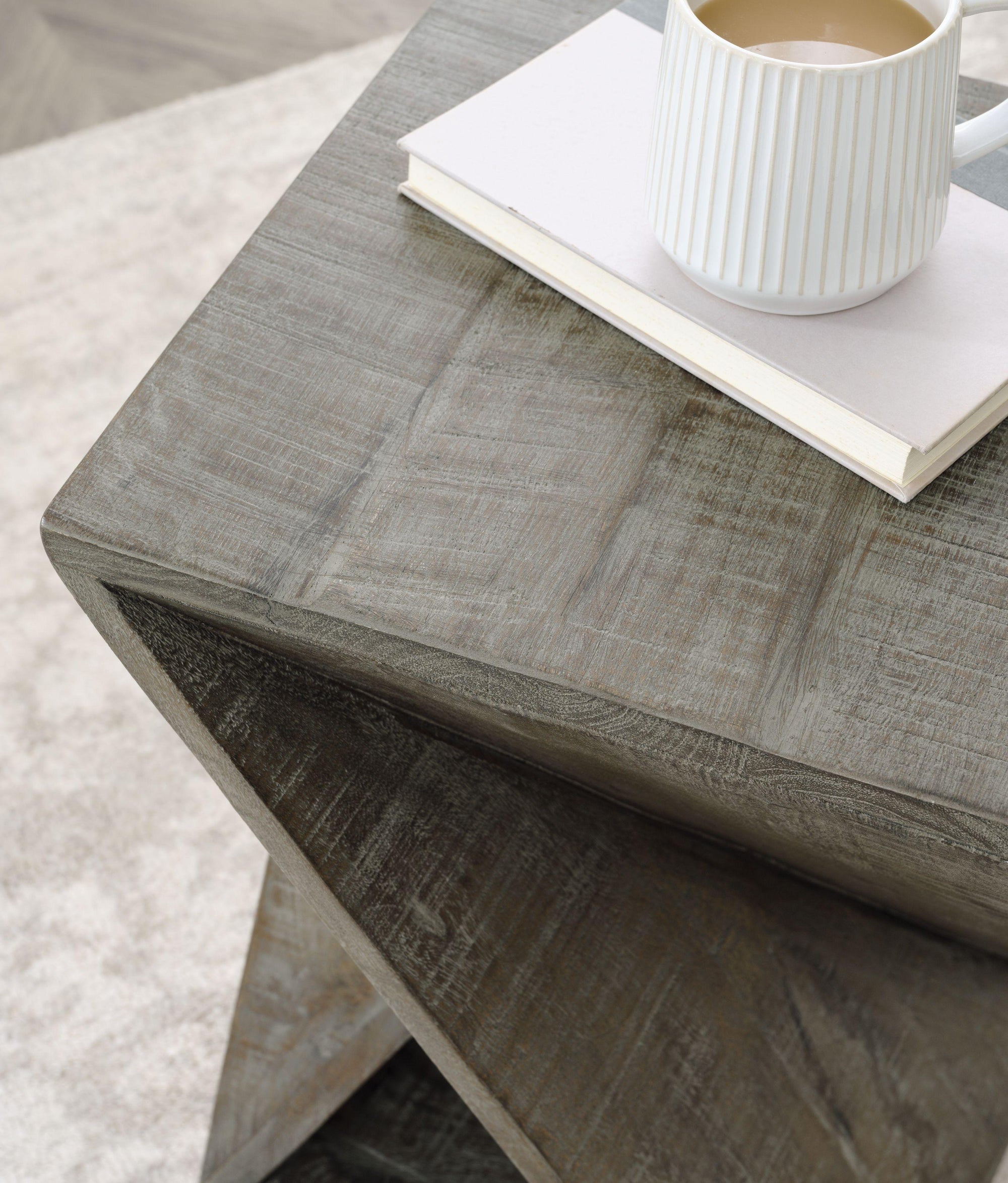 Zalemont - Table d'appoint