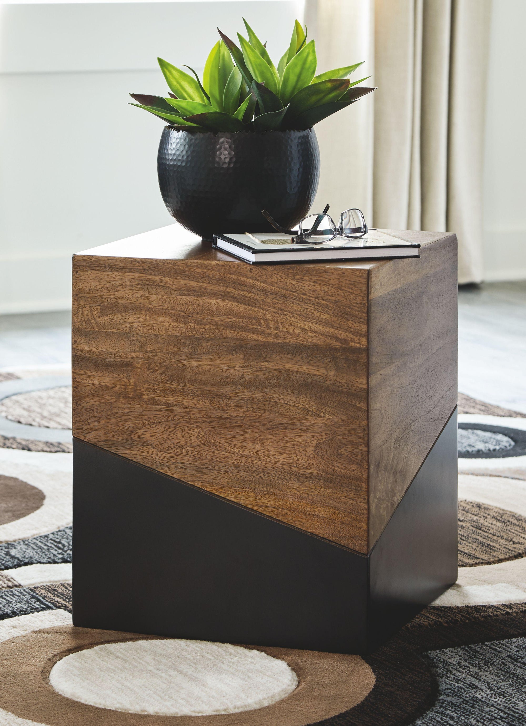 Trailbend - Table d'appoint