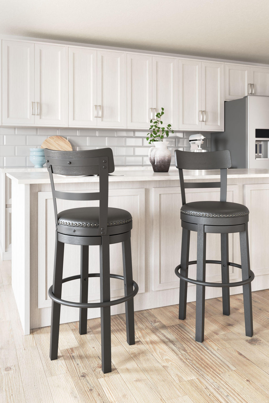 Valebeck - Tabouret de bar haut pivotant (1/cn)