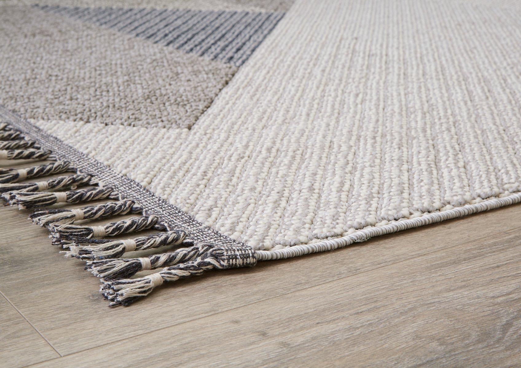 Tapis Toksook Multi 5'3 x 7'11