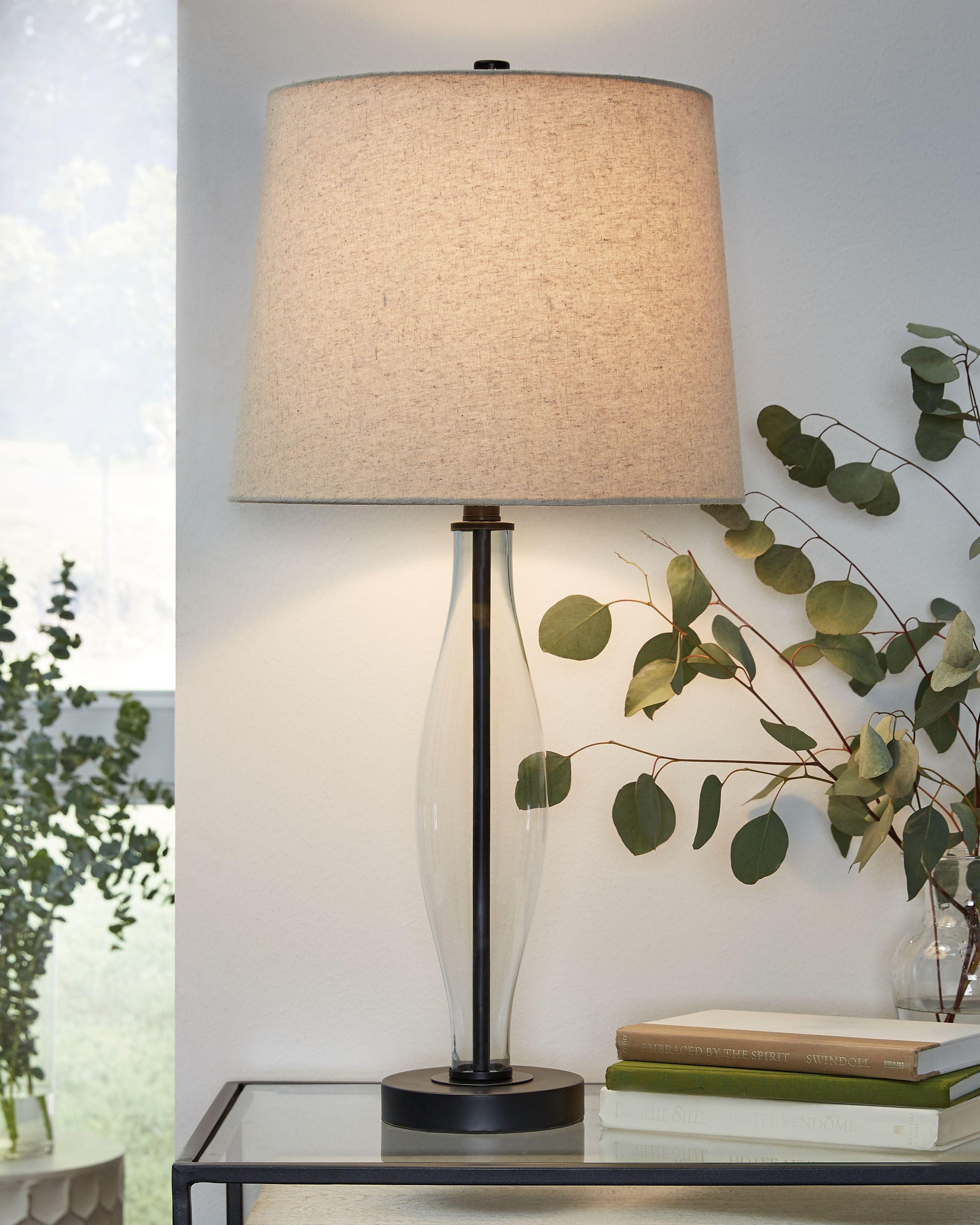 Travisburg - Lampe de table en verre (2/cn)