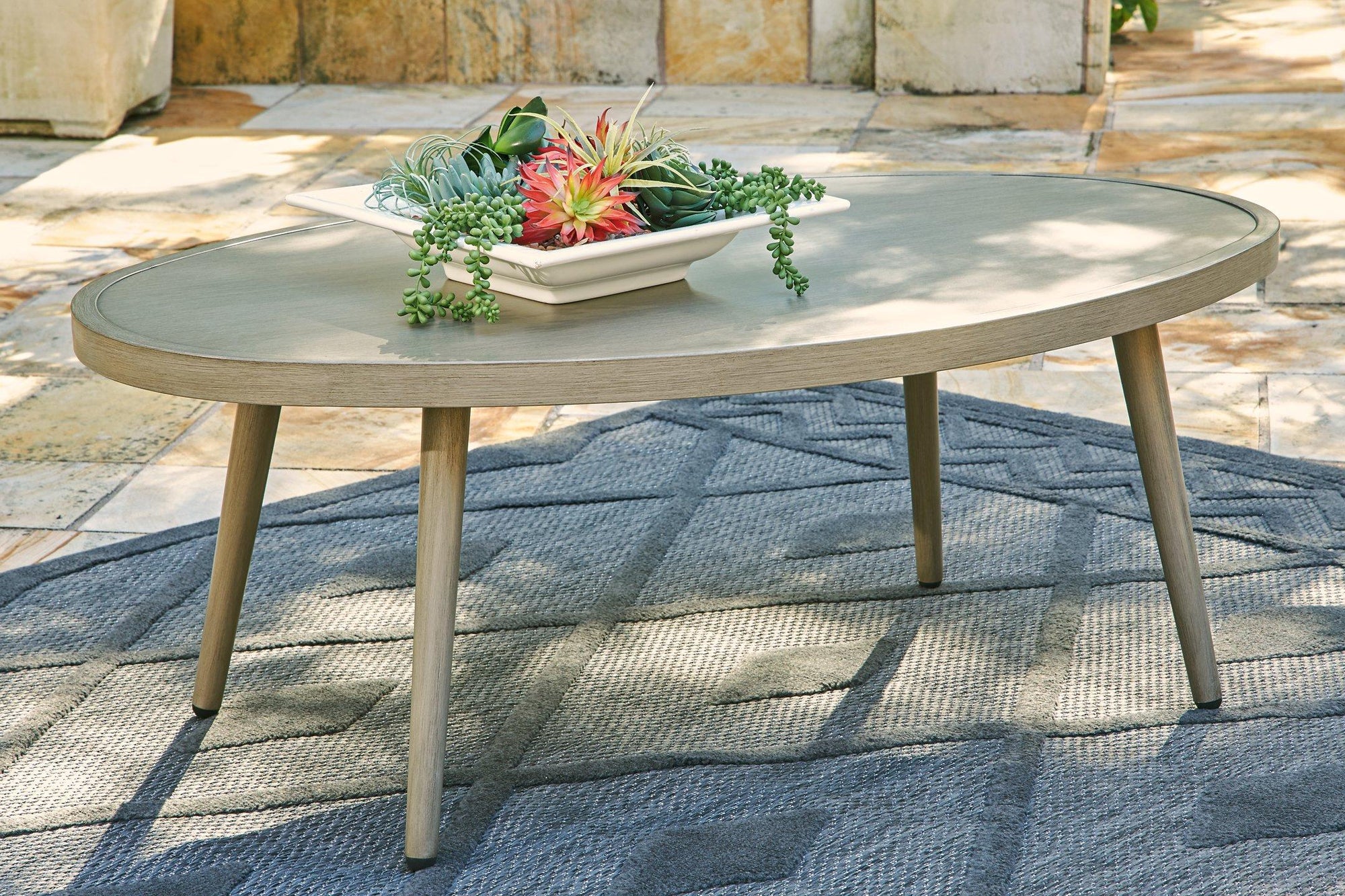 Table basse d'extérieur Swiss Valley