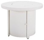 Sundown Treasure - Table ronde avec foyer