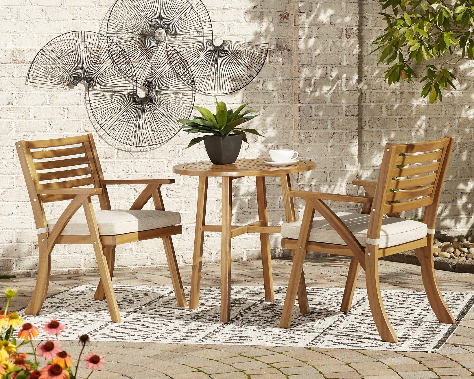 Ensemble de 3 chaises d'extérieur marron Vallerie avec table
