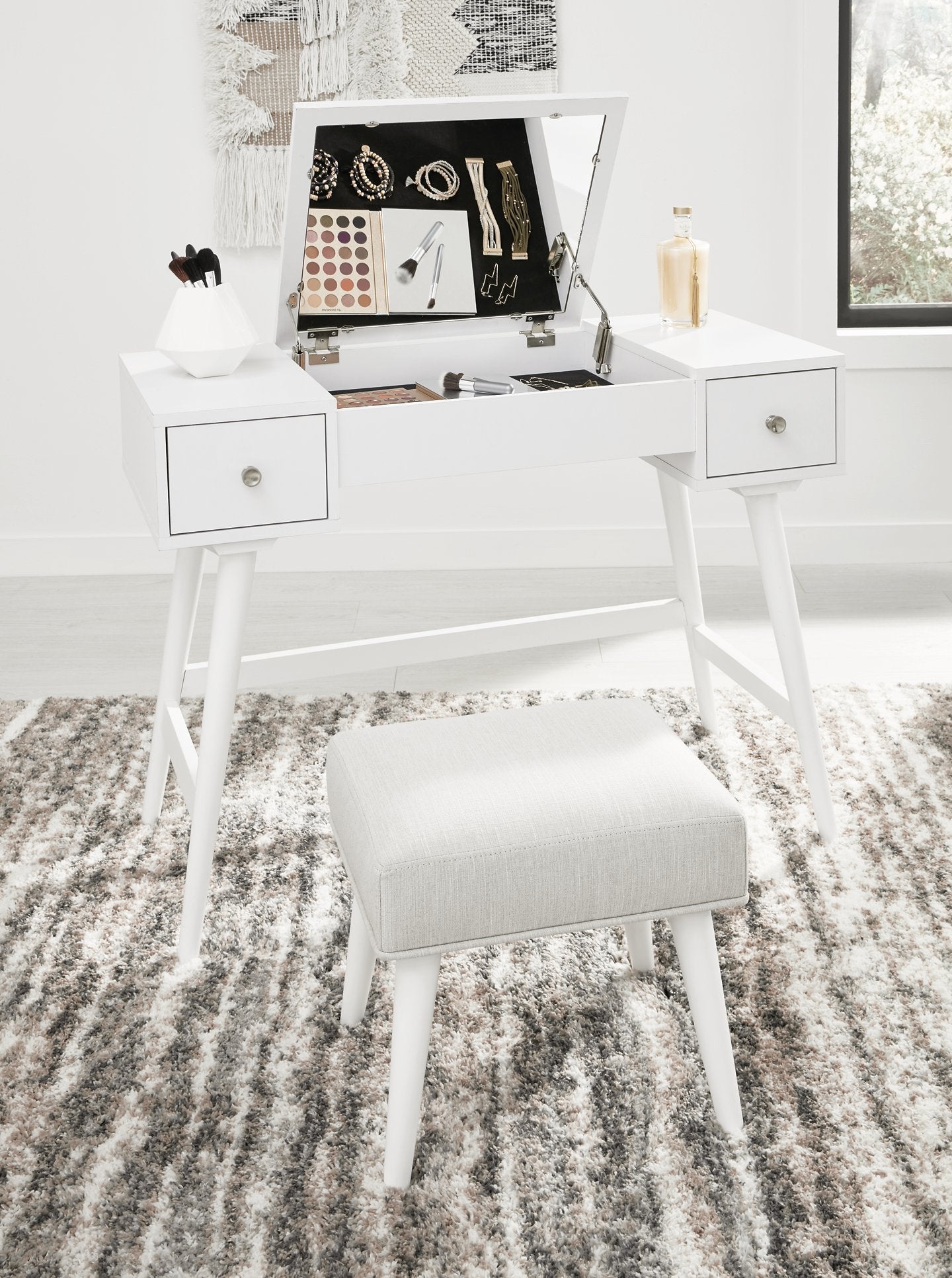 Coiffeuse Thadamere avec tabouret