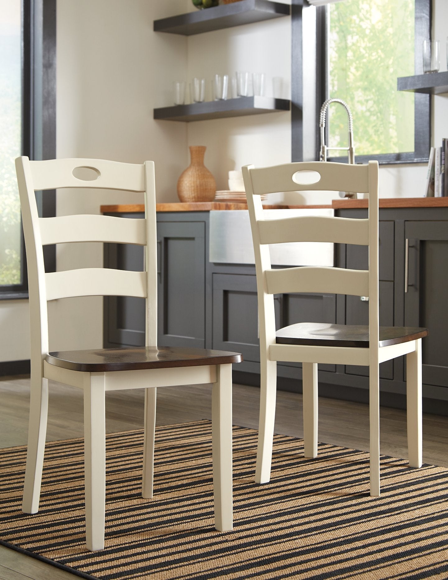 Ensemble de 2 chaises de salle à manger Woodanville