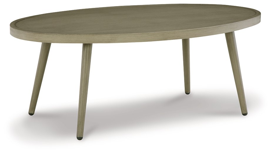 Ensemble de 3 tables d'appoint d'extérieur Swiss Valley