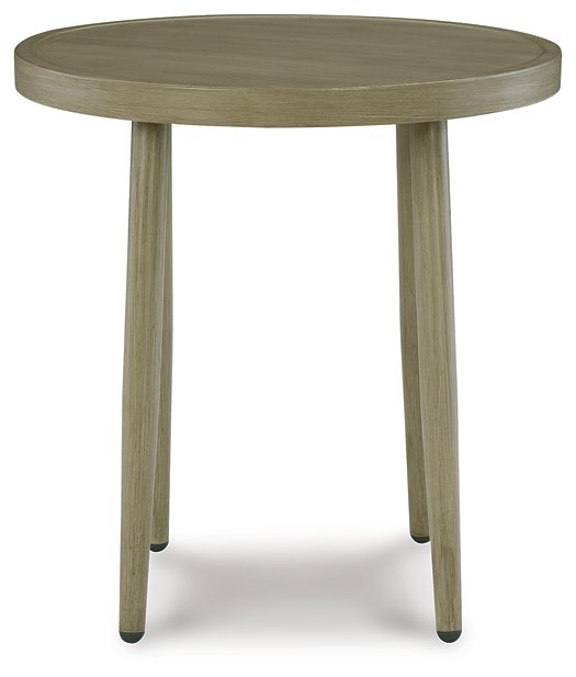 Ensemble de 3 tables d'appoint d'extérieur Swiss Valley