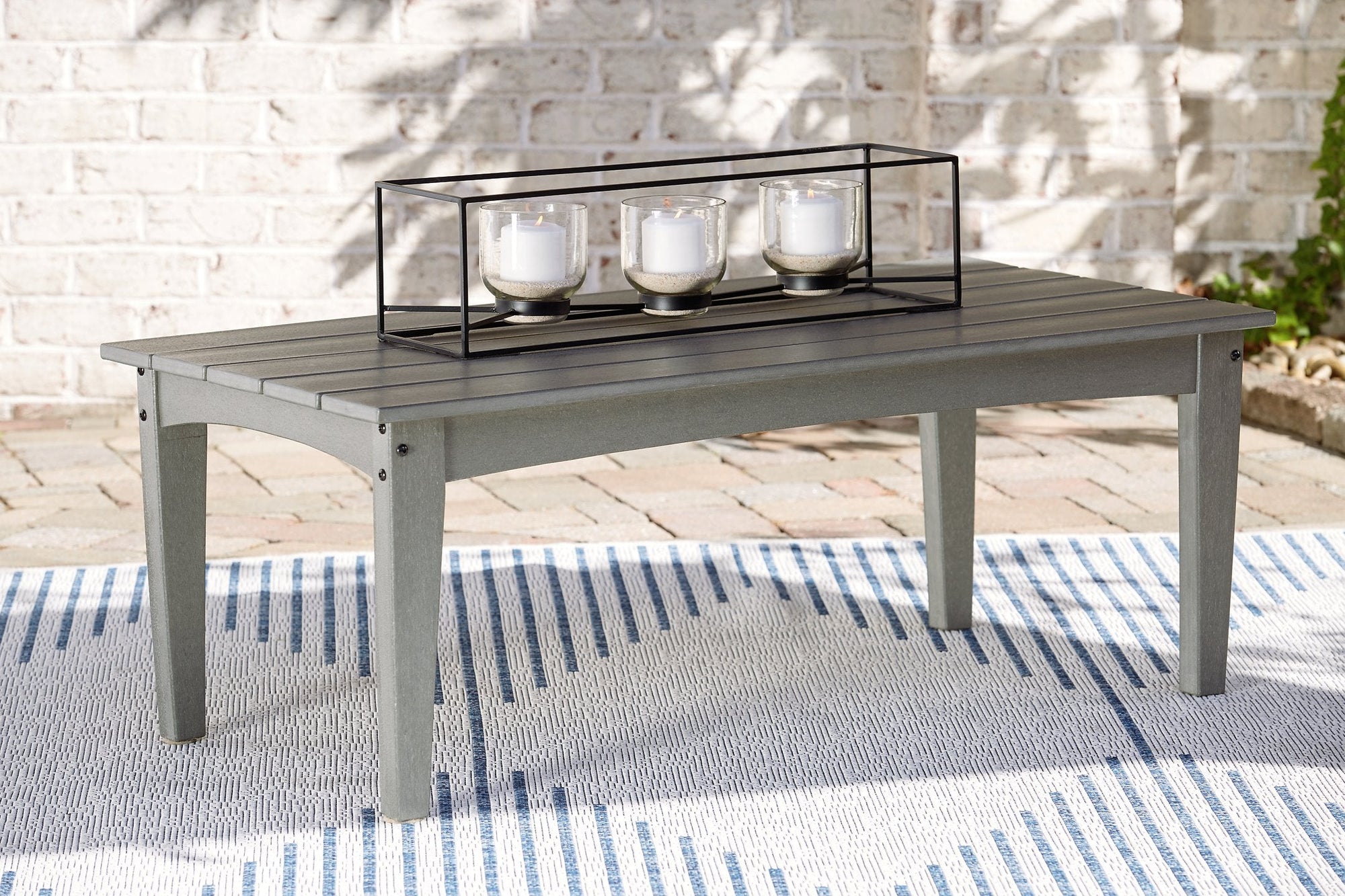 Ensemble de 3 tables d'appoint d'extérieur Visola