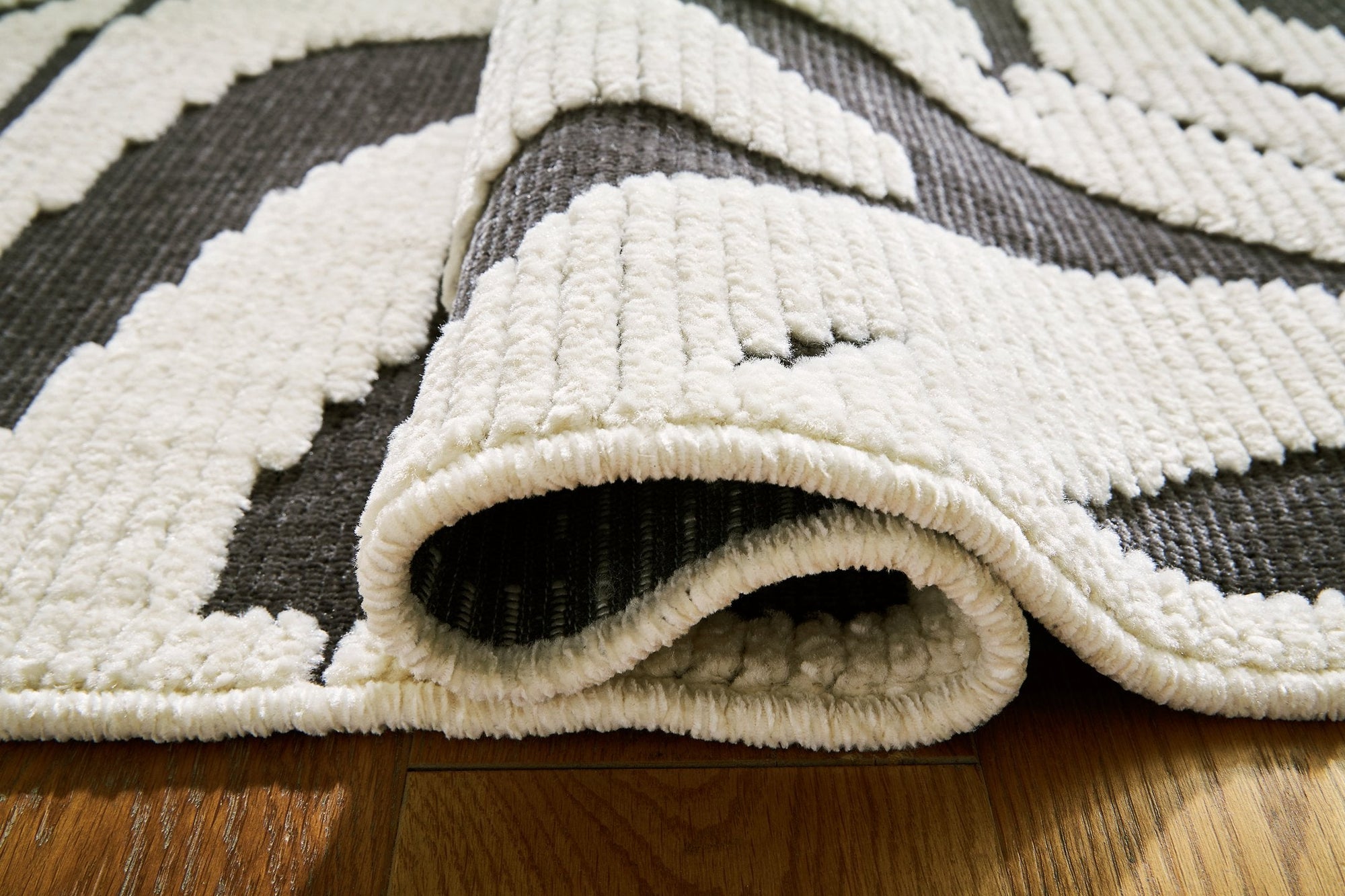 Tapis Thomwith 4'11 x 7'2